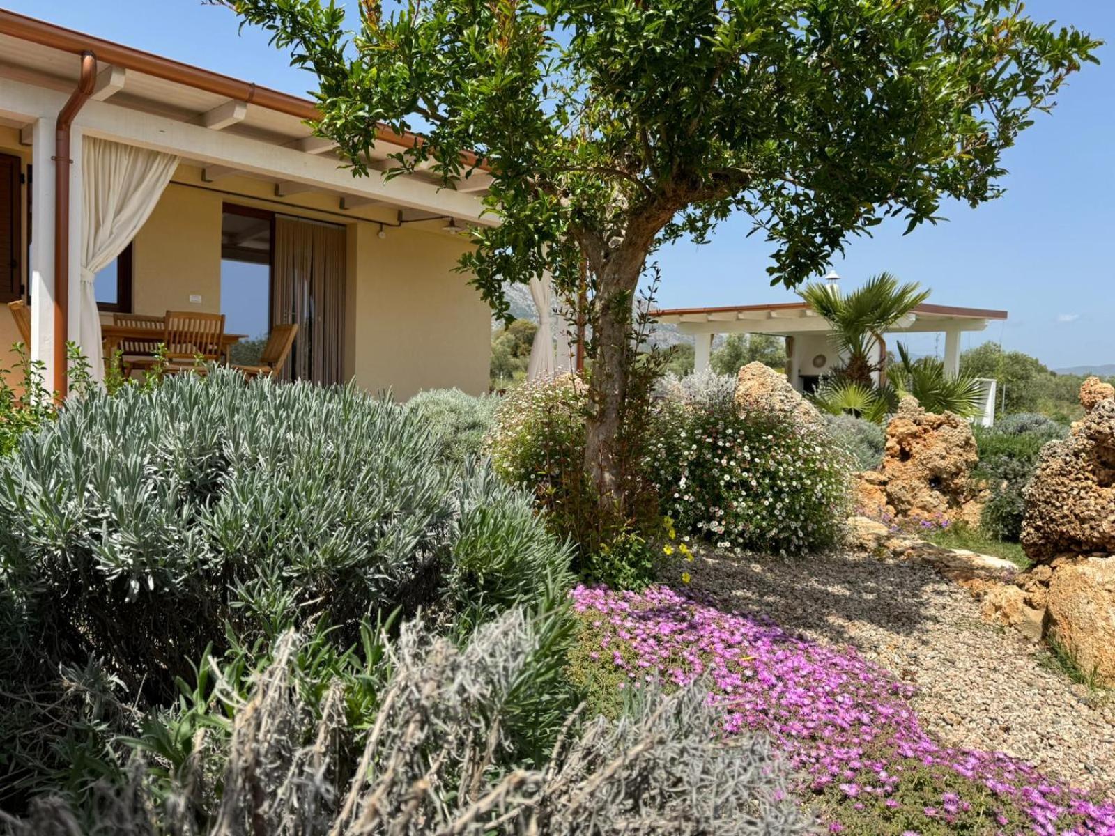 Villa Impetrata Iun Q7090 Orosei Exteriör bild
